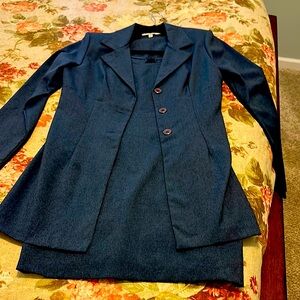 La Belle Blue Tailored Blazer with Notched Lapel